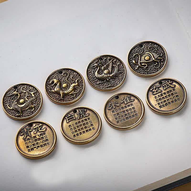 Kupferner Schlüsselanhänger mit vier Symbolen, azurblauem Drachen und Fabelwesen