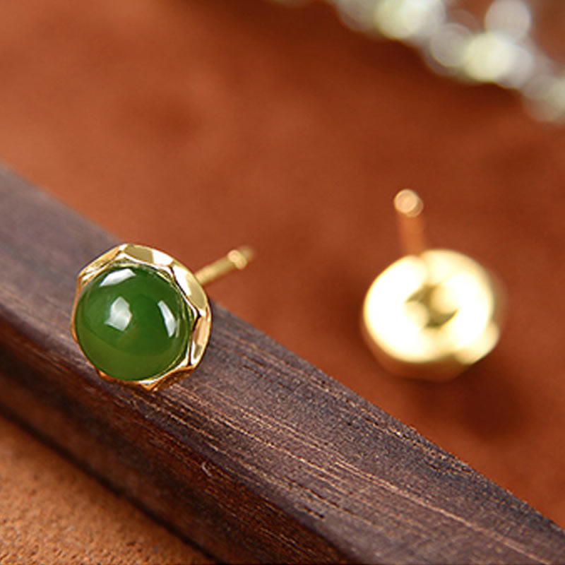 8 mm Cyan Jade Ohrstecker in Sterling Silber vergoldet für Glück