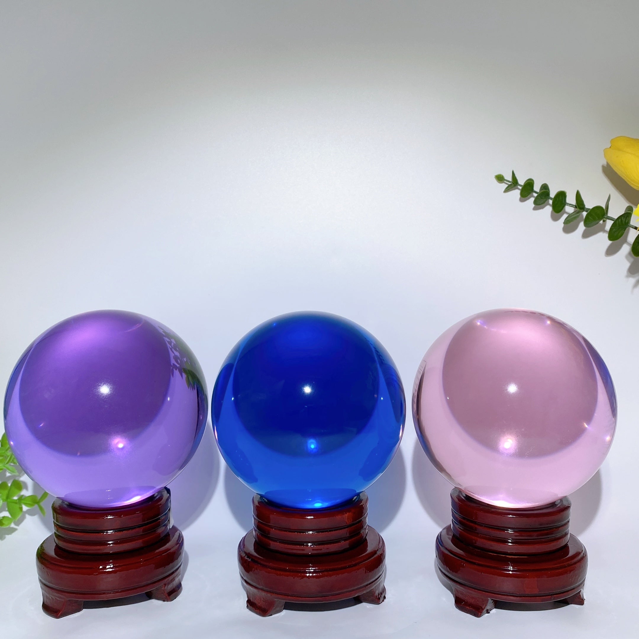 12 cm Kristallkugel mit Ständer | Lila, Blau, Rosa Glaskugel