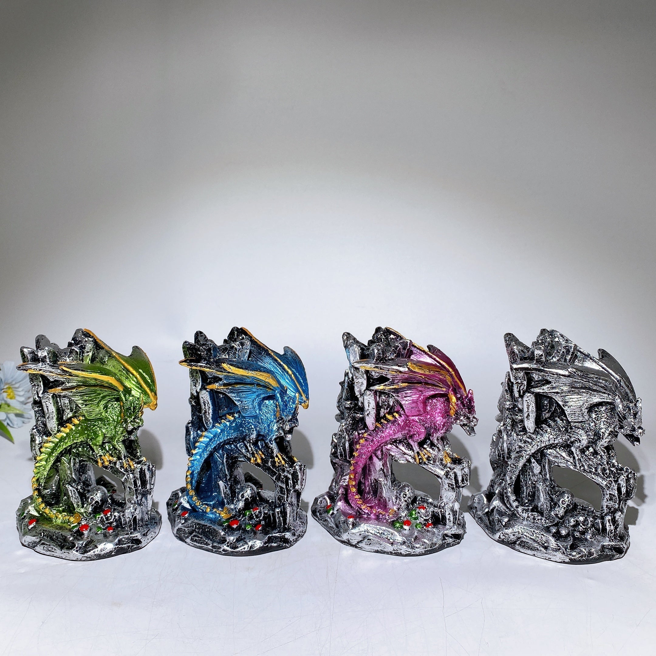 13 cm großer Drachenständer aus Kunstharz für chinesische Kristallkugeln