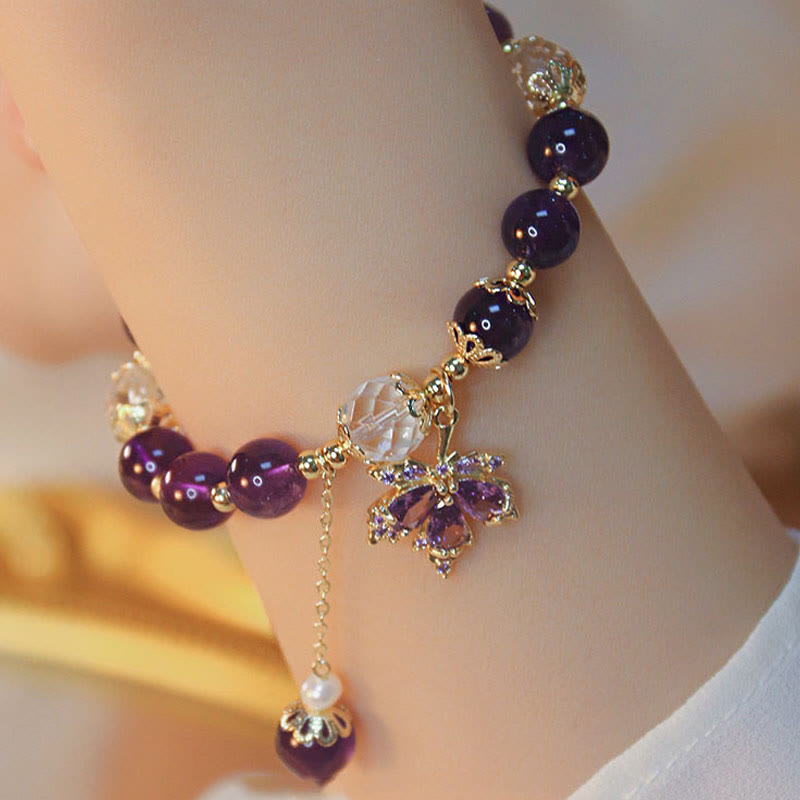 14 Karat vergoldetes Amethyst-Heilarmband mit Ahornblatt-Anhänger