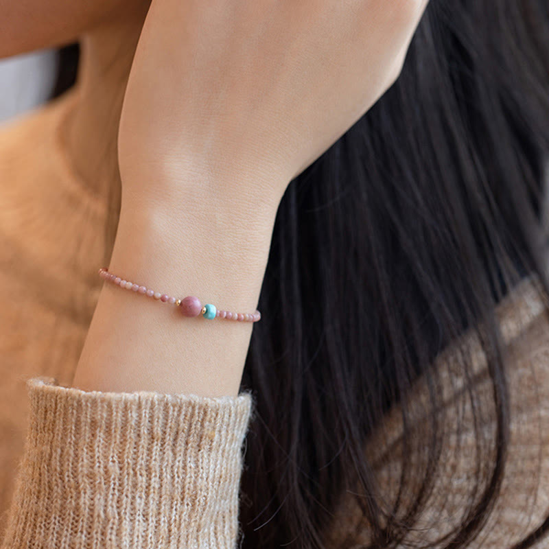 14 Karat vergoldetes Rhodonit-Loving-Energy-Kettenarmband