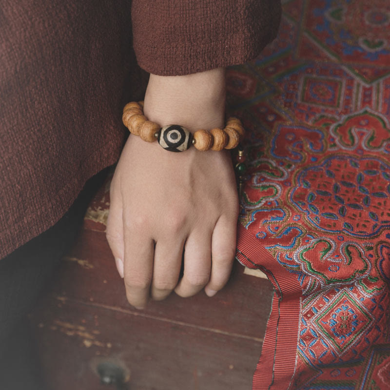 14 mm Bodhi Seed Dzi Bead Handgelenk Mala Armband für den Frieden