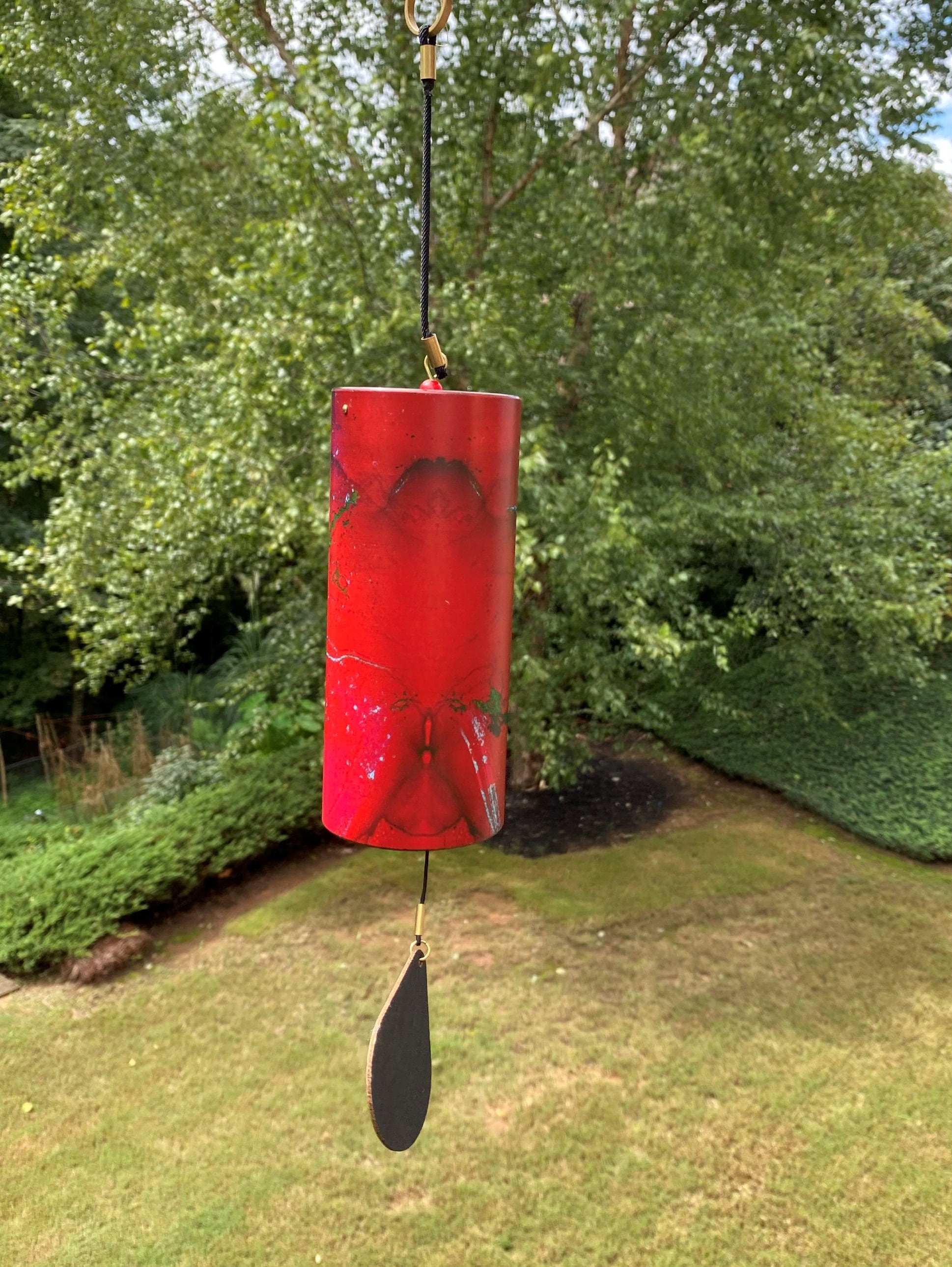 Red cylindrical wind chime with paddle in 15’’ Beautiful Red Wind Chime for Home and Garden