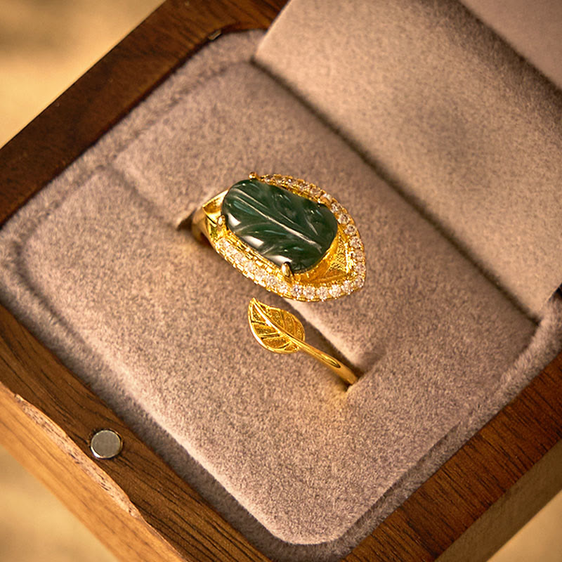Verstellbarer Kupfer-Gold-Jade-Blattring für Wohlstand