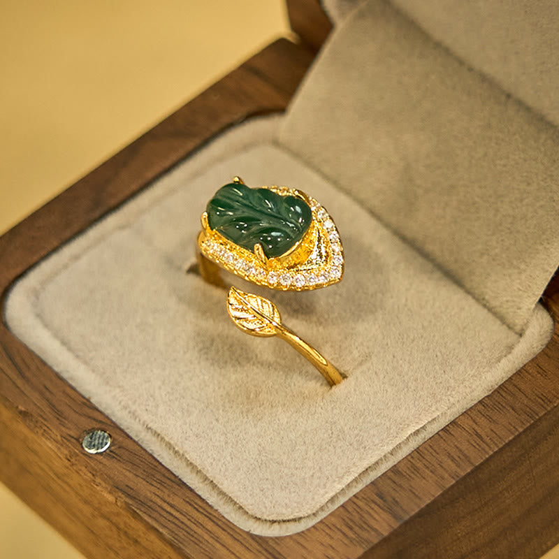 Verstellbarer Kupfer-Gold-Jade-Blattring für Wohlstand