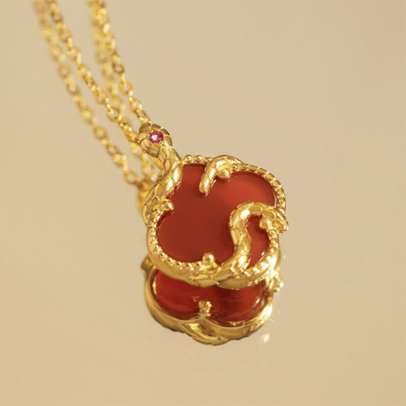 Halskette mit Schlangen-Jahressegen aus 925er Sterlingsilber mit rotem Achat