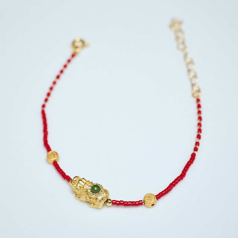 Vergoldetes PiXiu-Armband mit vierblättrigem Kleeblatt