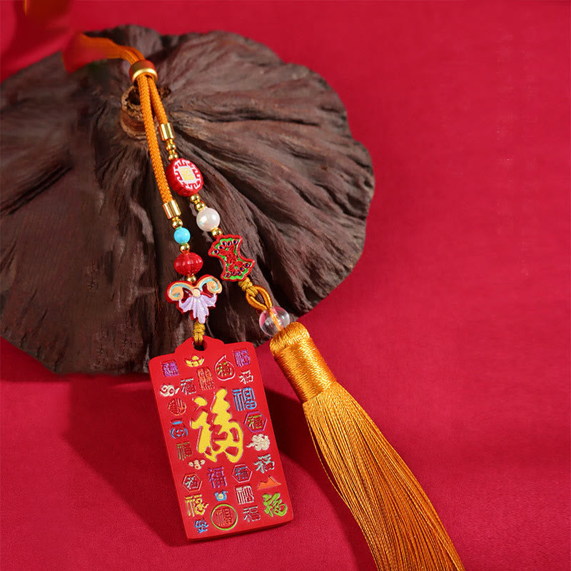 Zinnoberroter Yin-Yang-Autoanhänger mit Bagua- und Fu-Symbolen