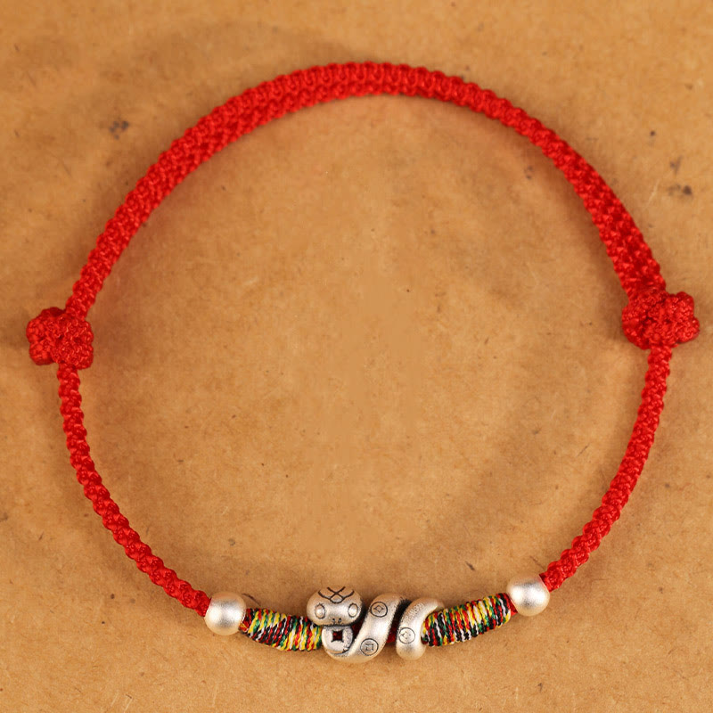 Fußkettchen mit Schlangenmotiv aus Sterlingsilber mit roter Schnur