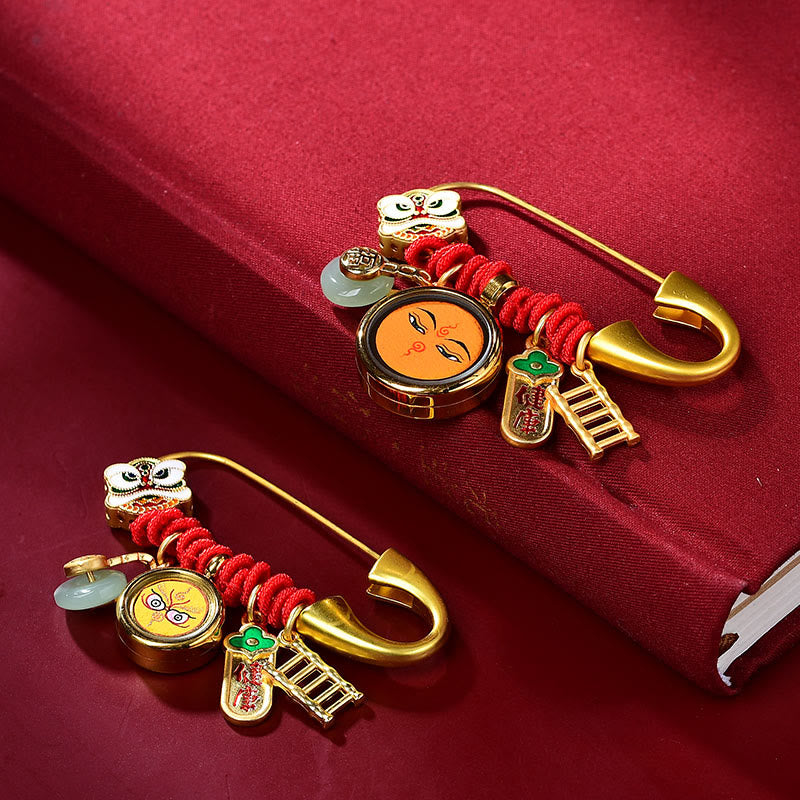 Kupfer-Jade-Brosche mit tanzendem Löwen-Friedensschnalle zum Schutz