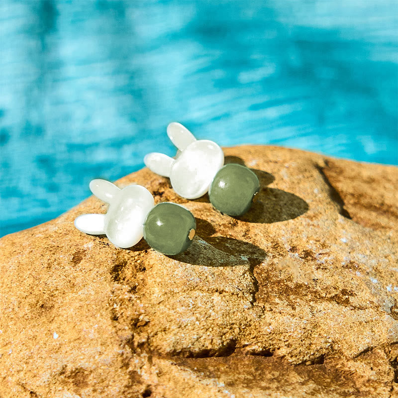 Glücksbringer-Ohrringe aus Tridacna-Stein und Hetian-Jade