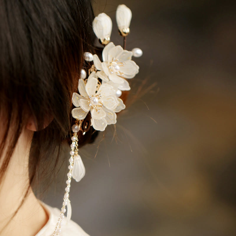 Traditional Chinese Magnolia Tassel Hair Clip Elegant Jewelry