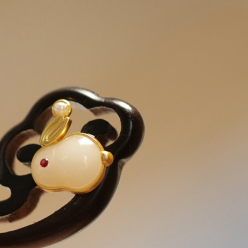 Sandalwood Rabbit Hairpin | Auspicious Cloud Chinese Hairpin