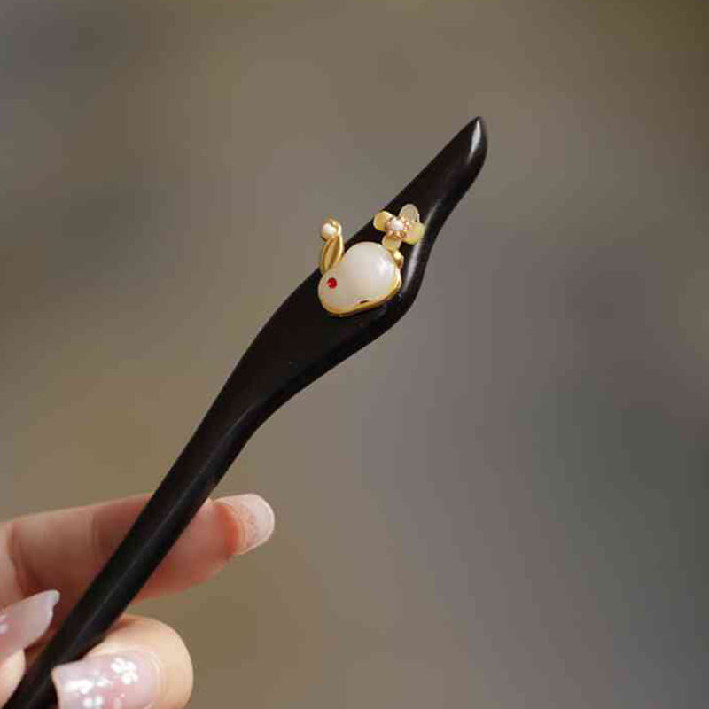 Sandalwood Rabbit Hairpin | Auspicious Cloud Chinese Hairpin