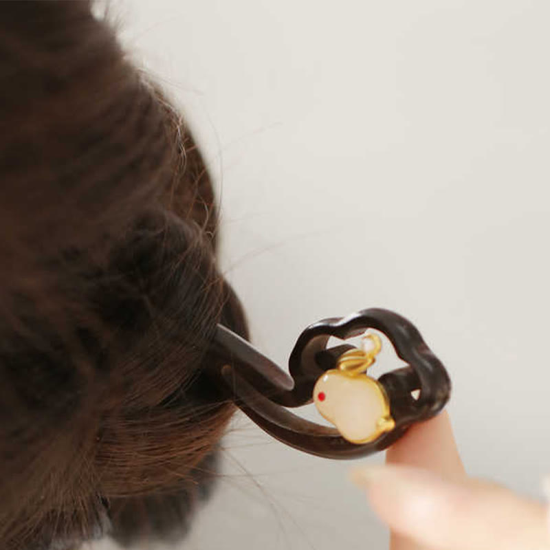 Sandalwood Rabbit Hairpin | Auspicious Cloud Chinese Hairpin