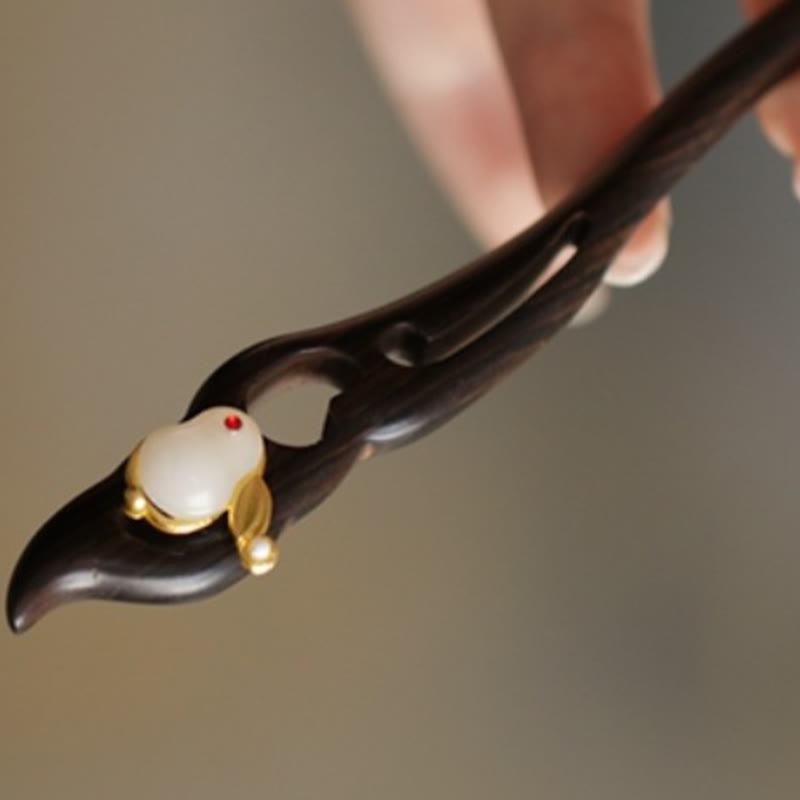 Sandalwood Rabbit Hairpin | Auspicious Cloud Chinese Hairpin
