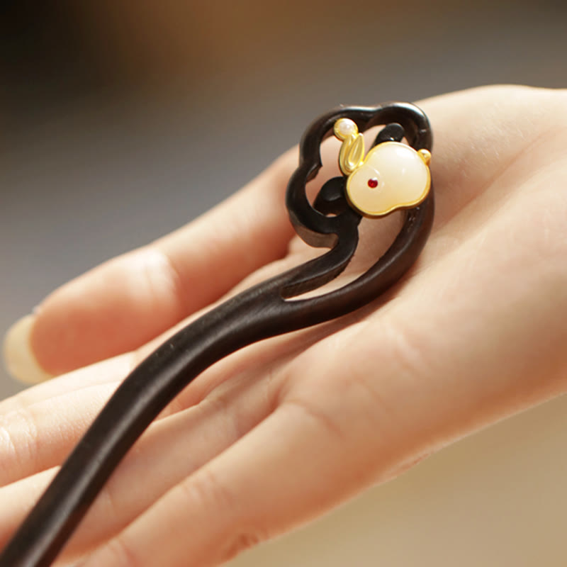 Sandalwood Rabbit Hairpin | Auspicious Cloud Chinese Hairpin