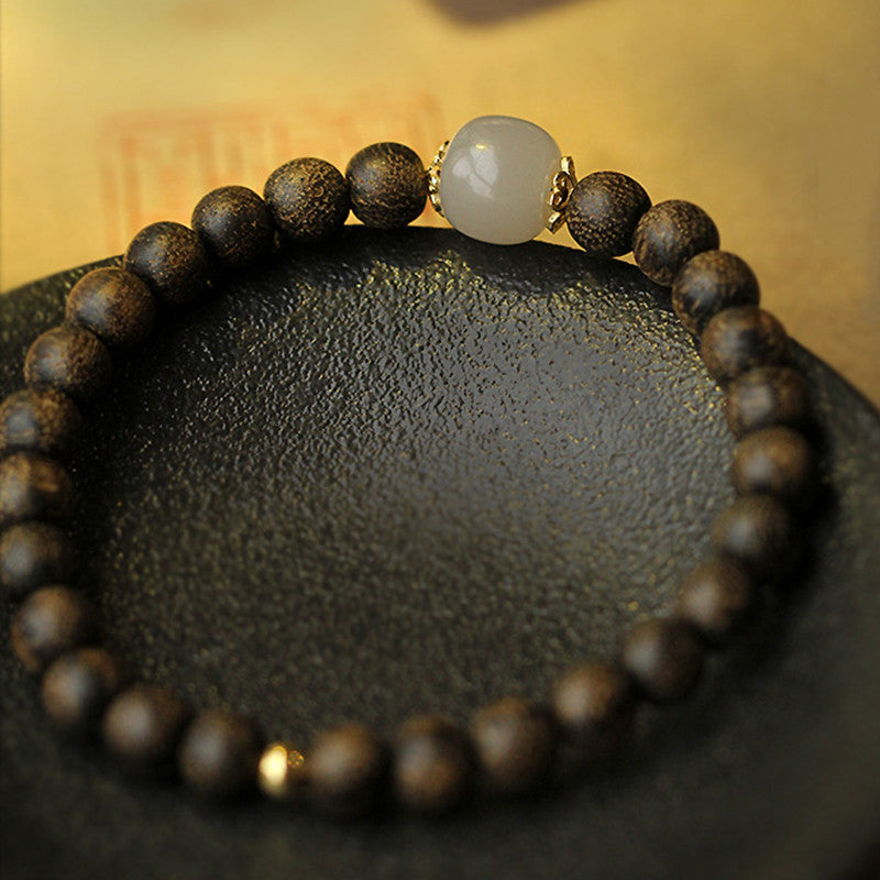 Adlerholz-Jade-Armband mit Stärke und Ruhe