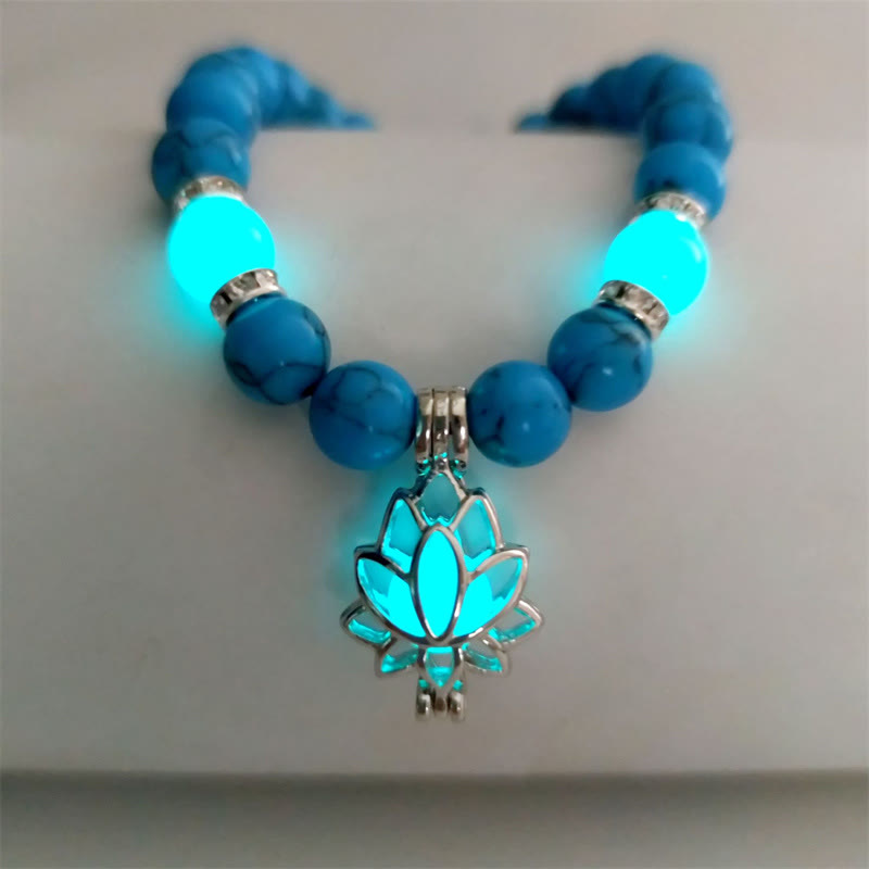 8mm Turquoise Glowstone Protection Bracelet for Meditation