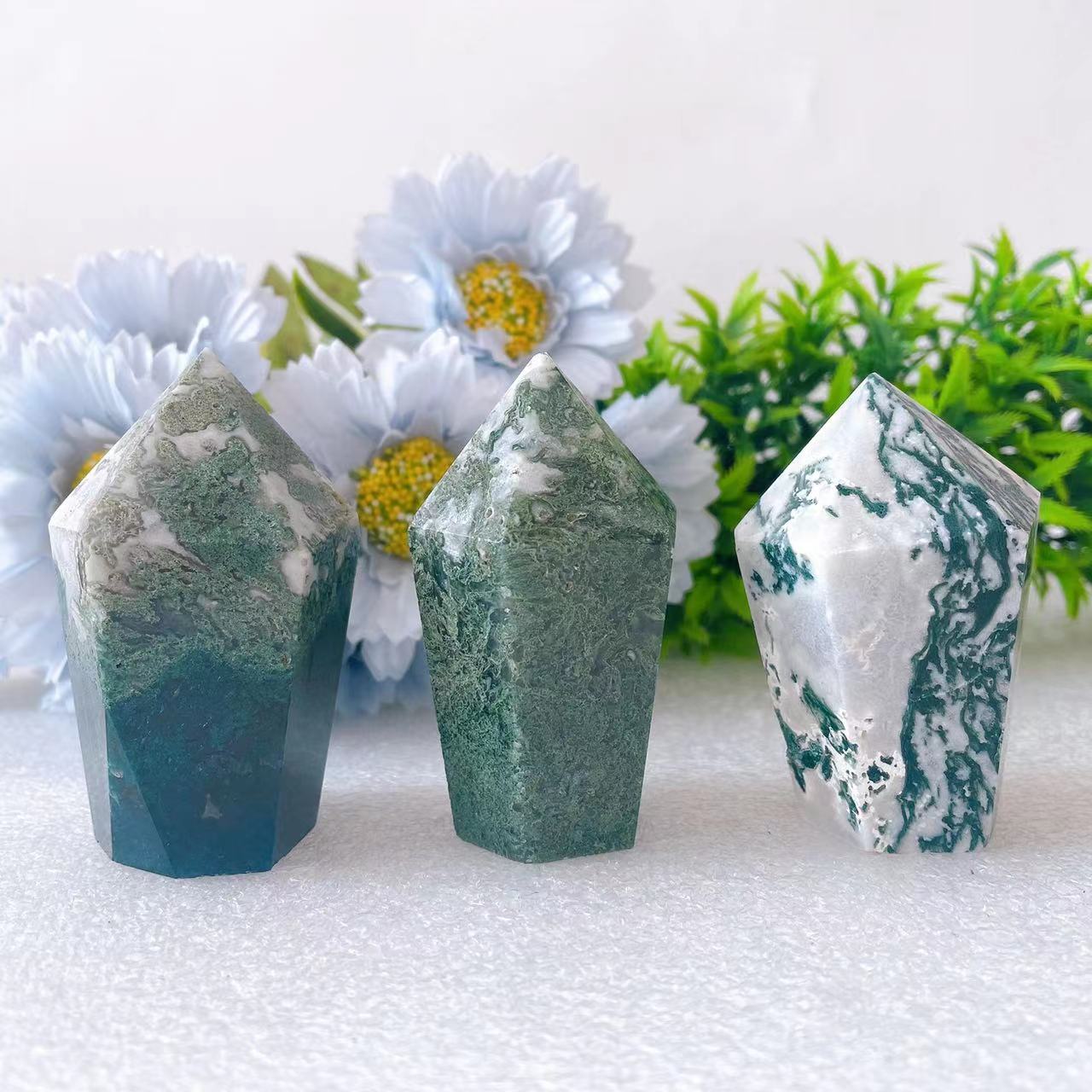 2,5-2,8 Zoll Moosachat Sechseckige Heilkristallspitze