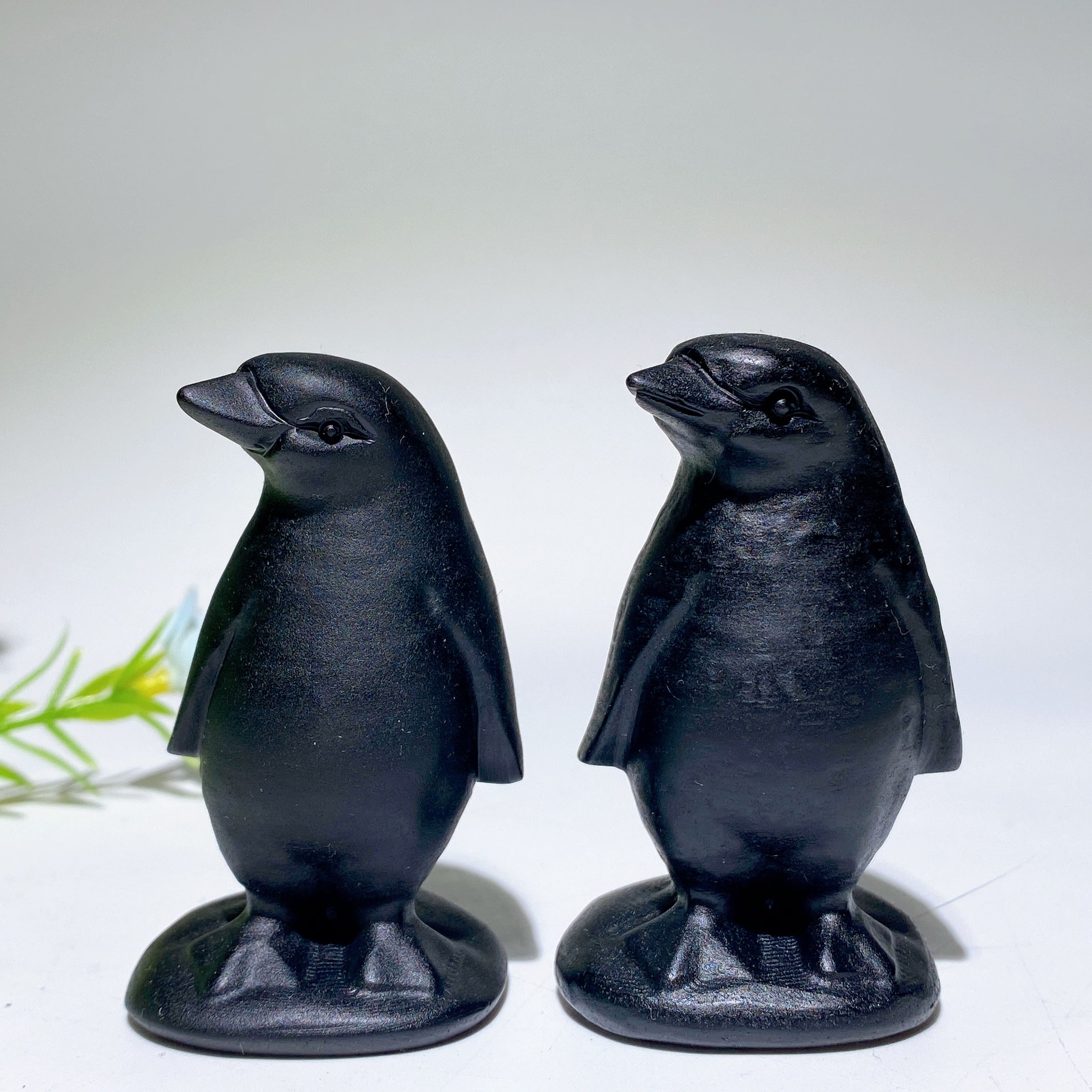 2,5 Zoll schwarzer Obsidian-Kristall-Pinguin-Schnitzerei