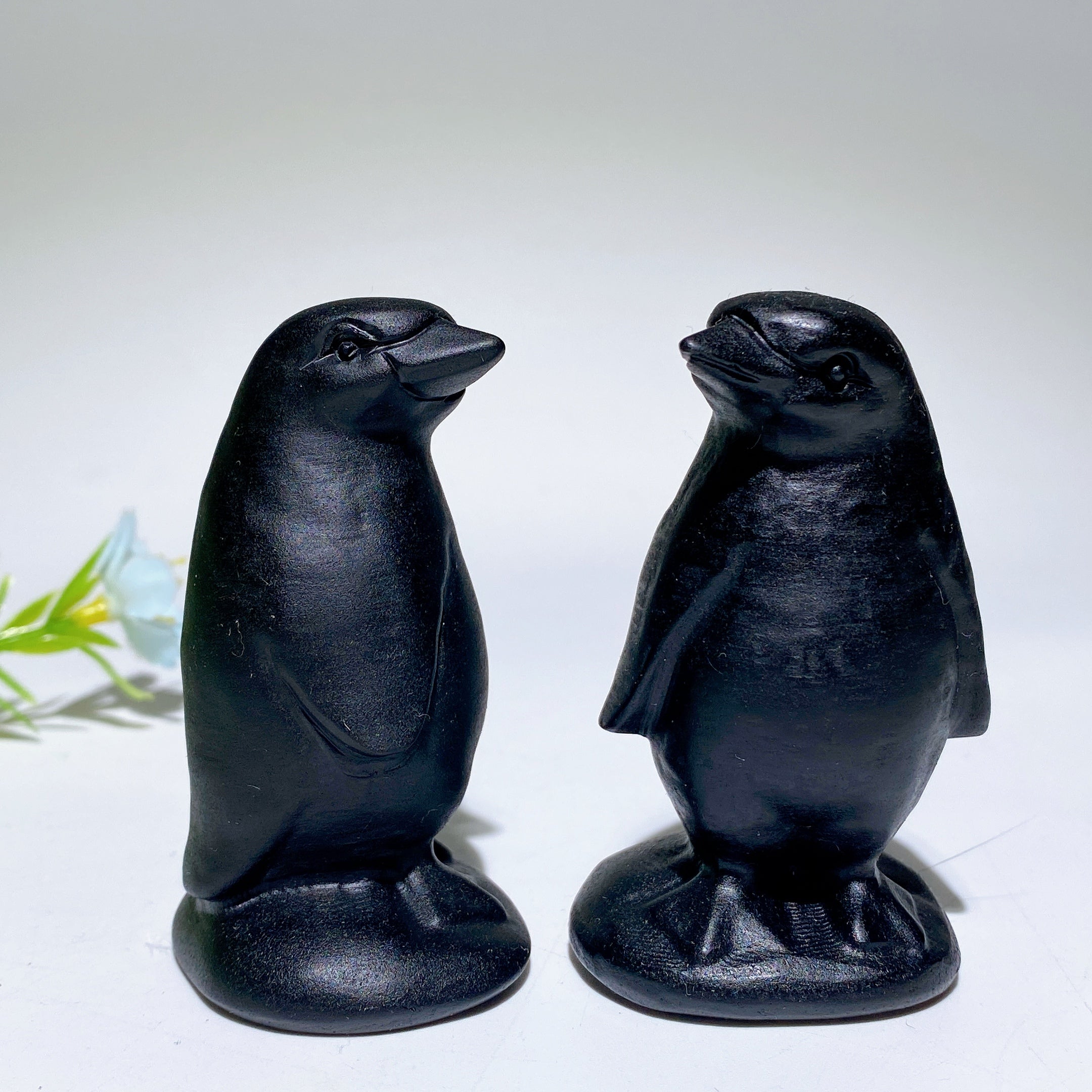 2,5 Zoll schwarzer Obsidian-Kristall-Pinguin-Schnitzerei