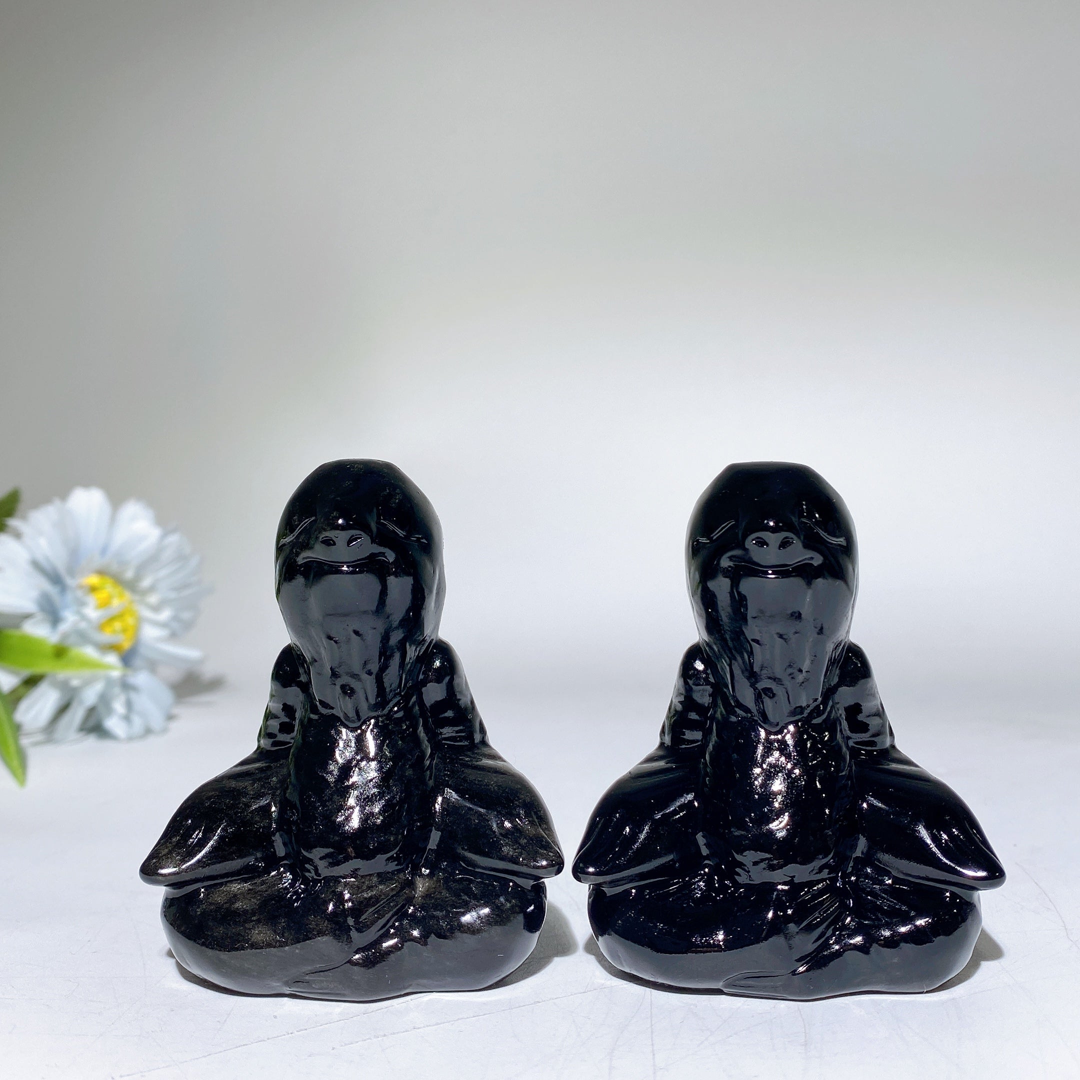 2,8 Zoll großer schwarzer Obsidian-Faultier-Kristall-Tierschnitzerei