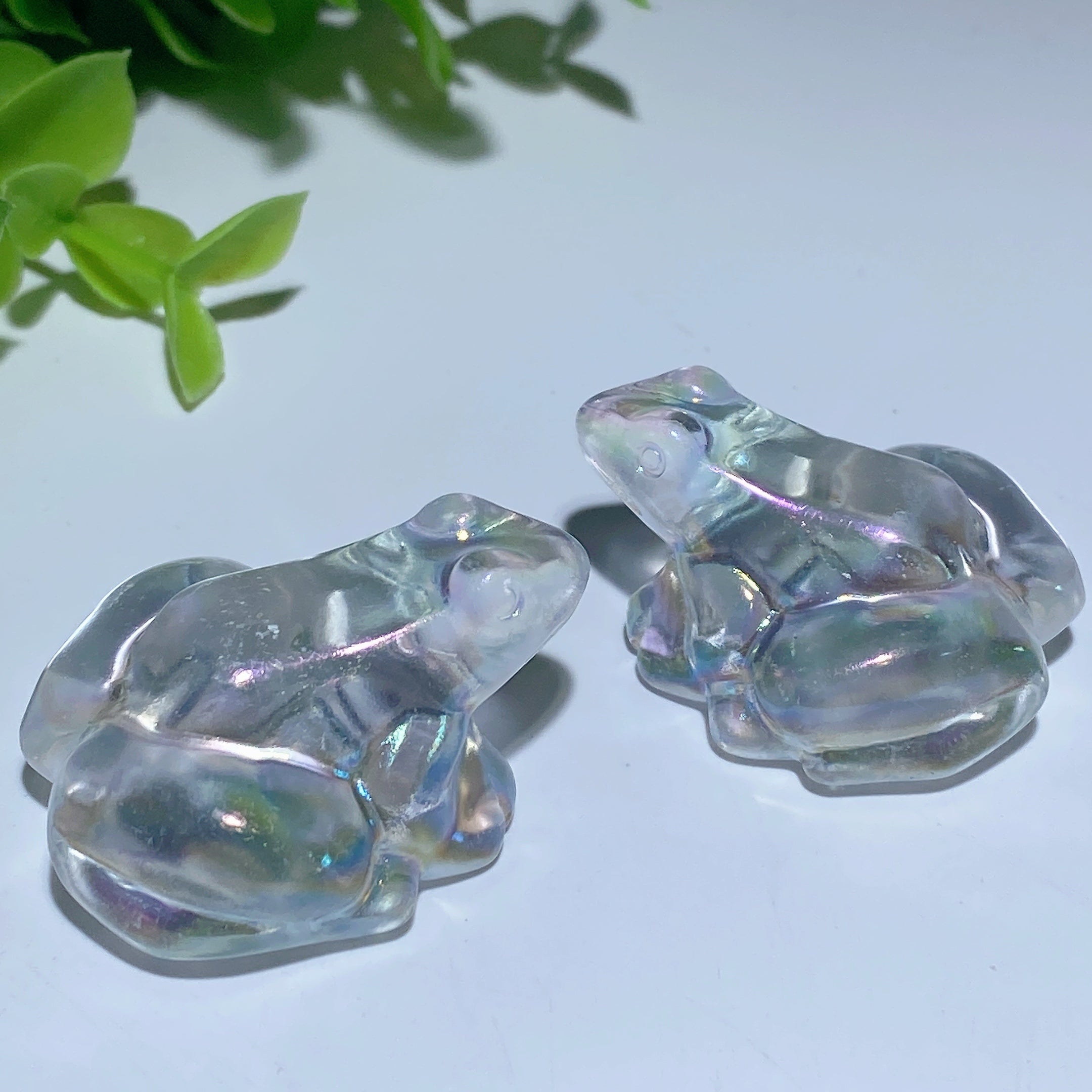 2 Zoll große weiße Kristallfroschschnitzerei für Heildekor