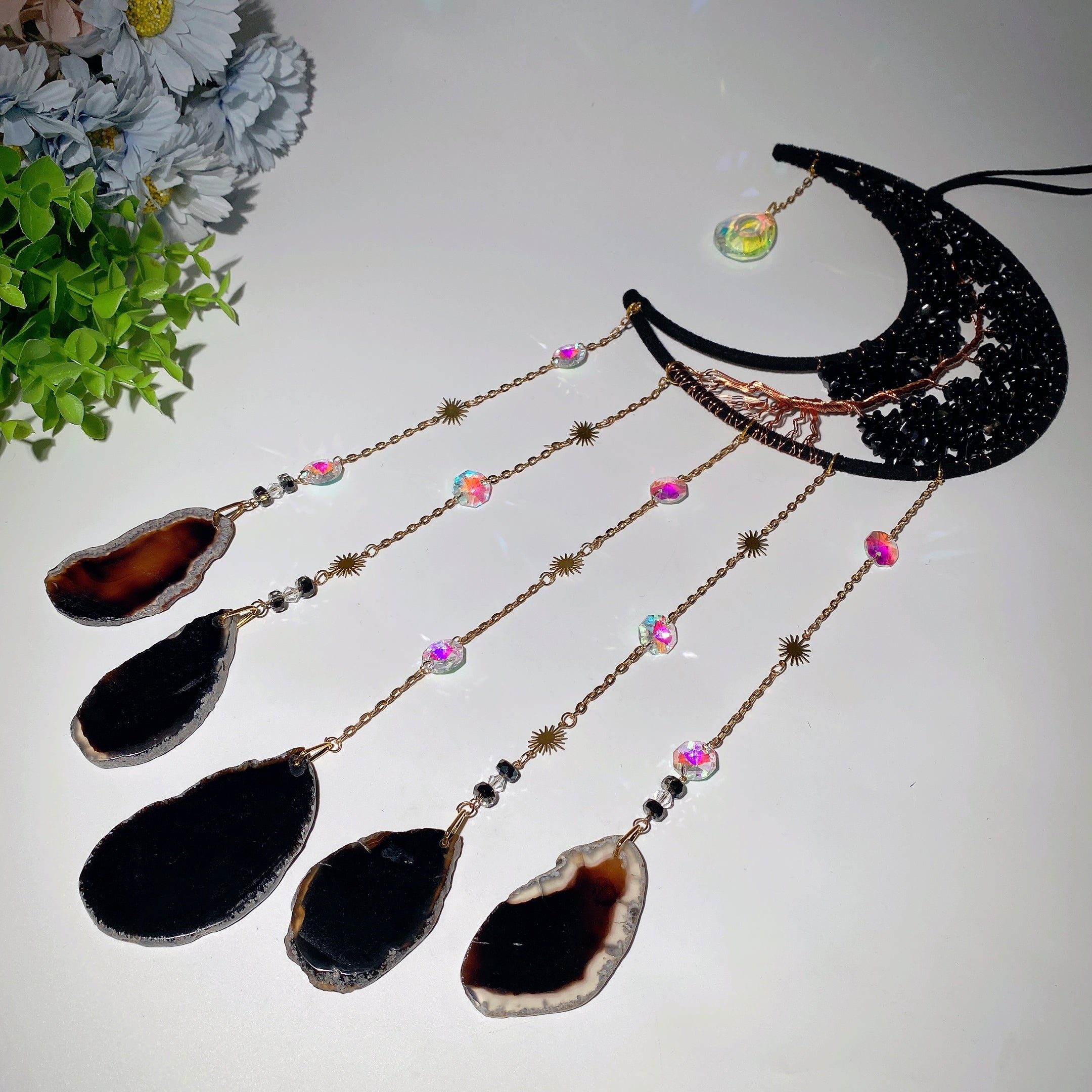 20 Zoll großer Traumfänger mit gemischten Kristallen und Mond