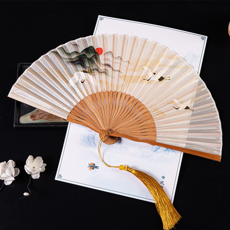 21 cm großer chinesischer Faltfächer mit Kranich- und Glückswolken-Design