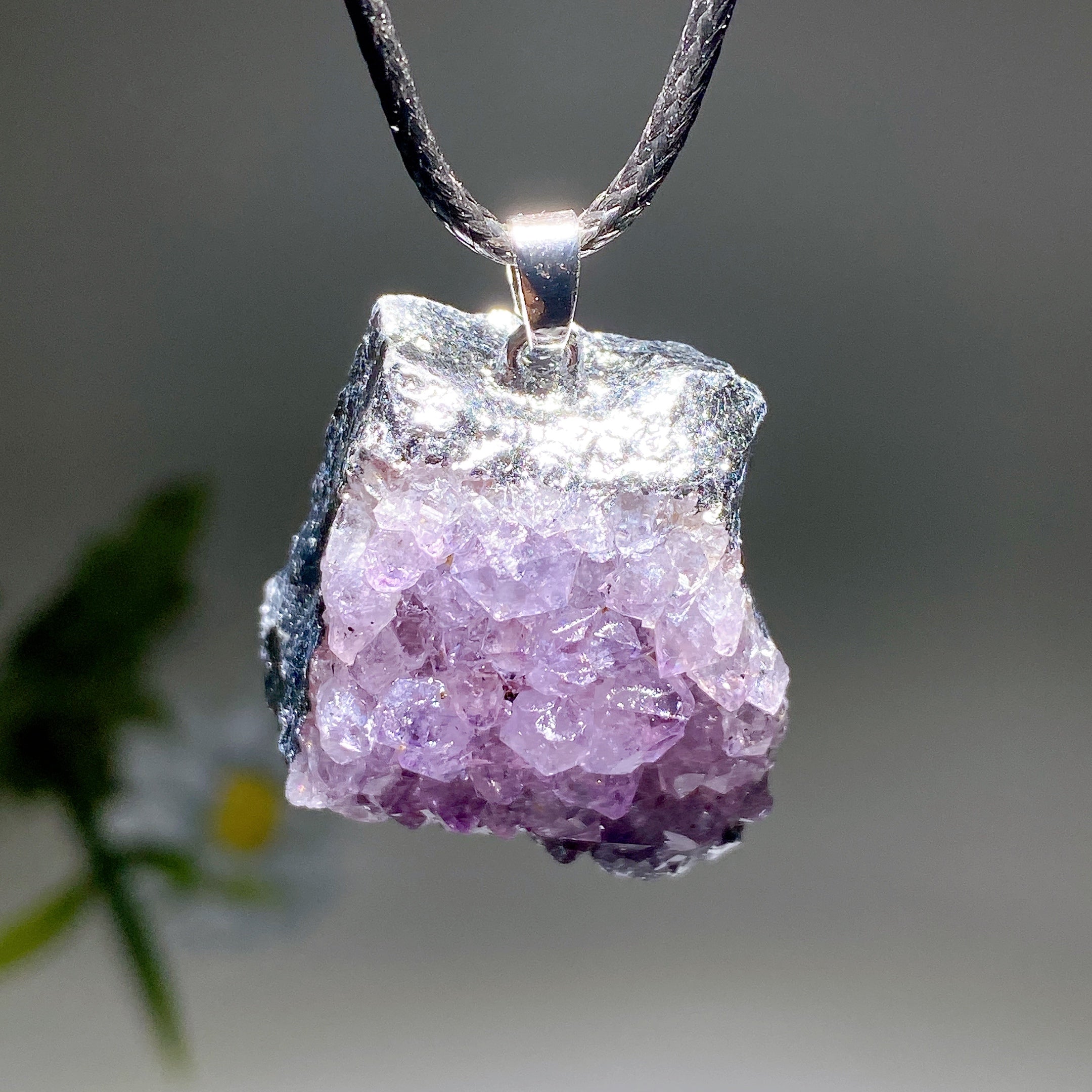 28–30 mm Amethyst-Cluster-Anhänger für spirituelle Heilung