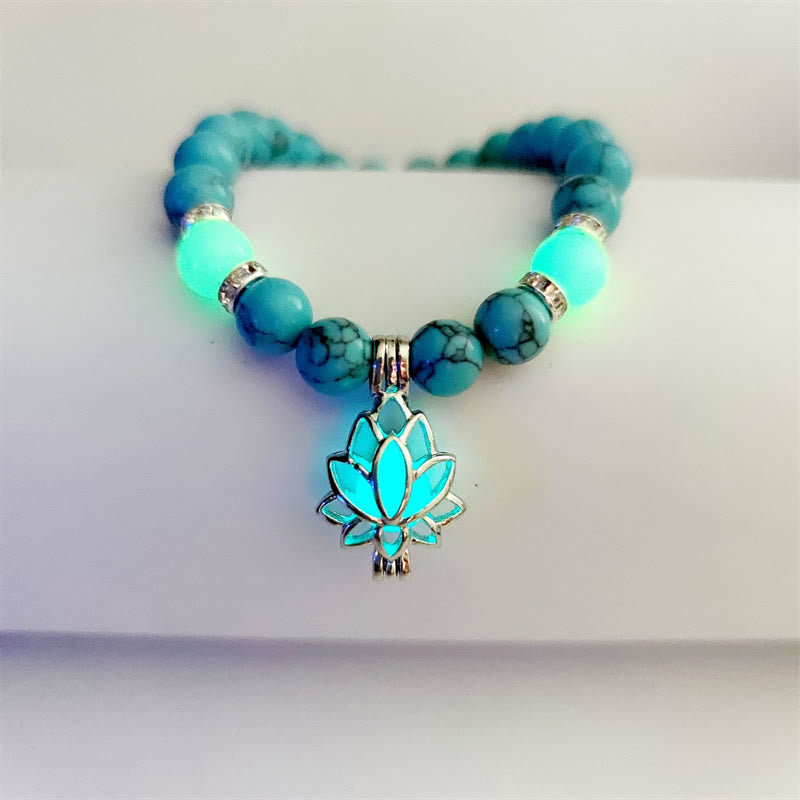 8mm Turquoise Glowstone Protection Bracelet for Meditation