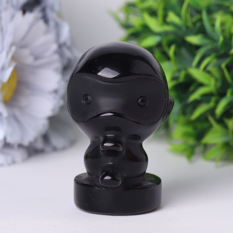 3 Zoll große Figur aus schwarzem Obsidiankristall