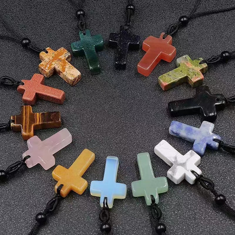 30 mm großer Heilanhänger mit Kreuz aus gemischten Kristallen