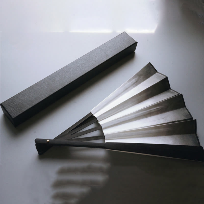 Faltfächer mit Bambusrahmen, 33 cm, Schwarz-Weiß-Tintenverlauf