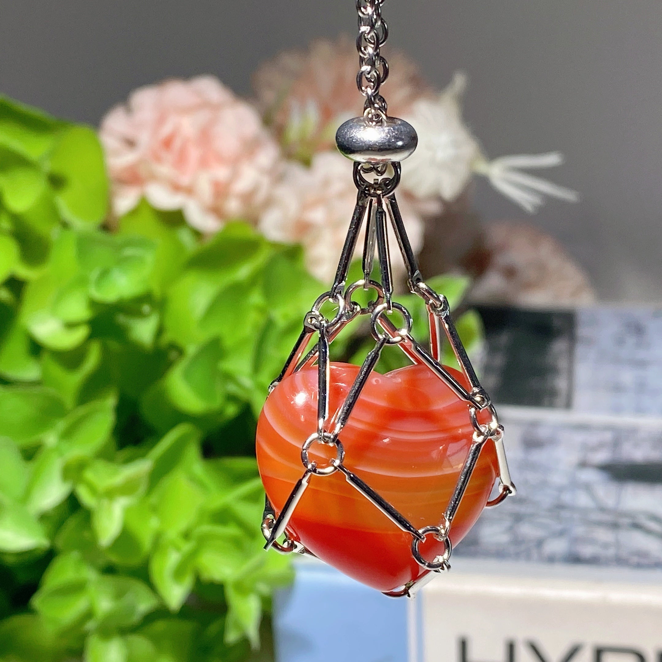 34 cm lange spirituelle Halskette mit Webdesign in Gold und Silber