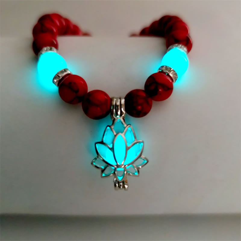 8mm Turquoise Glowstone Protection Bracelet for Meditation