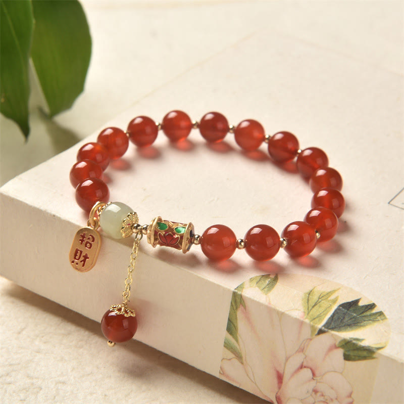 9 mm rotes Achat-Jade-Charm-Armband mit Vertrauen
