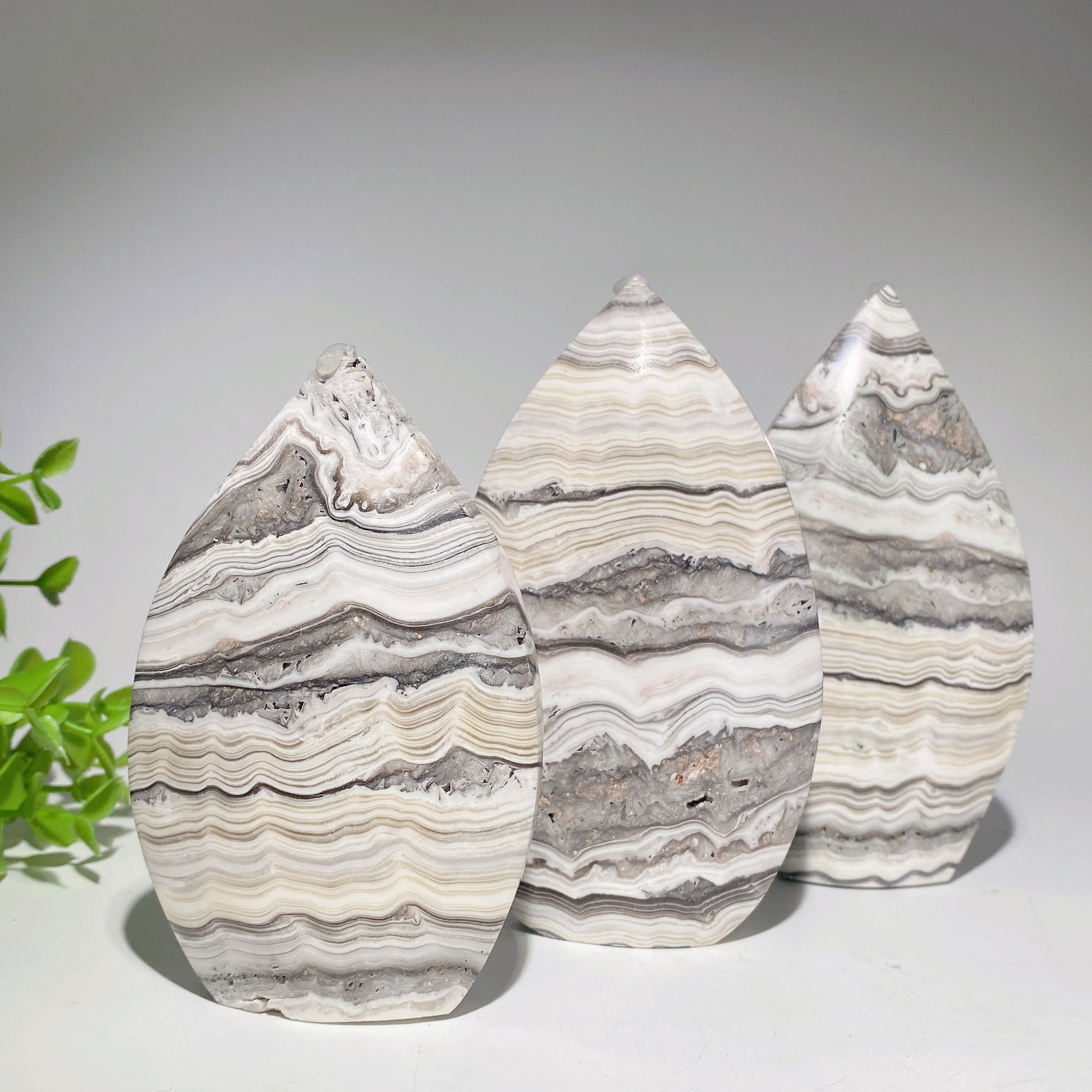 4,2-5,5 Zoll gebänderter Schokoladencalcit-Freiformkristall