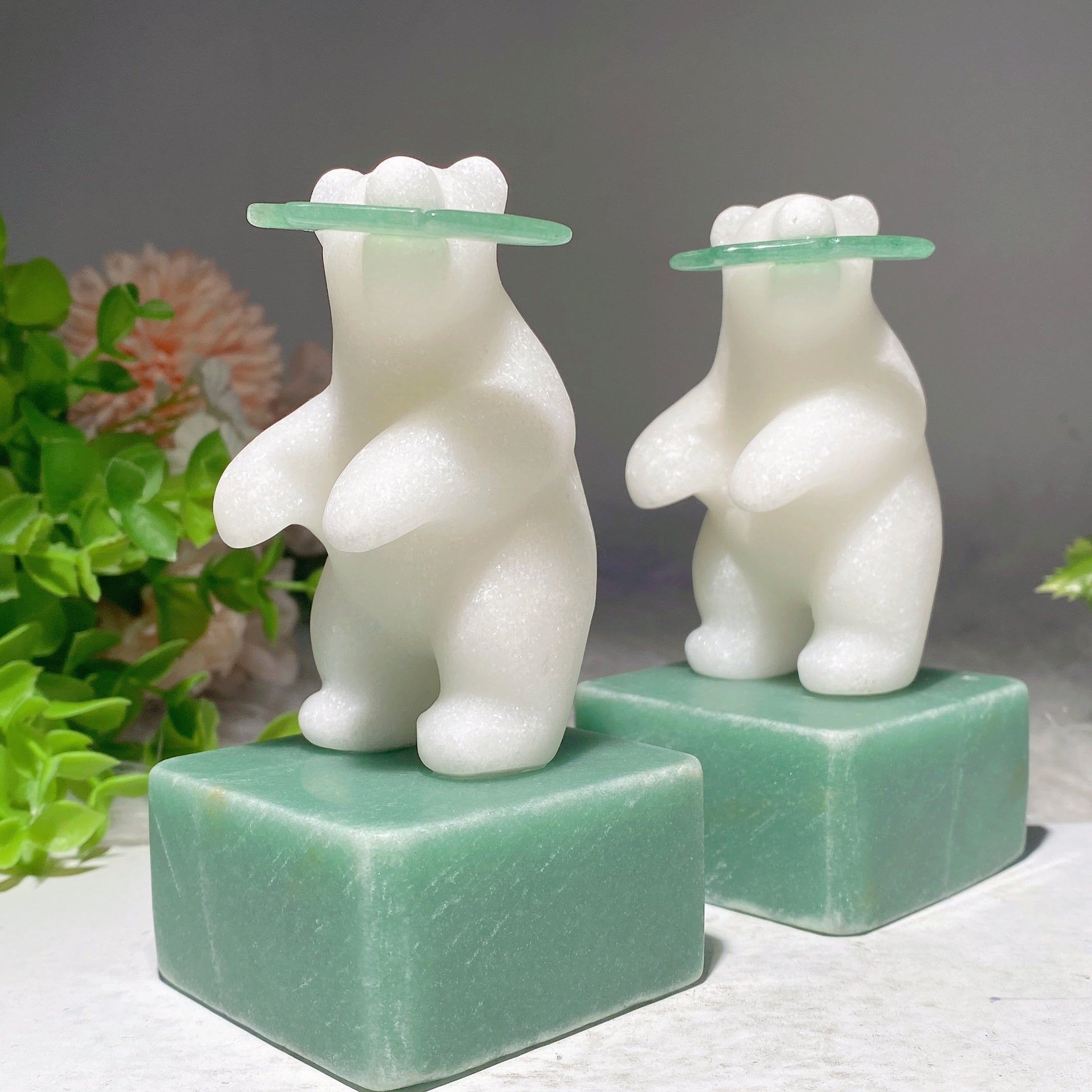 4,4 Zoll große weiße Jade-Eisbär-Kristall-Tierschnitzerei