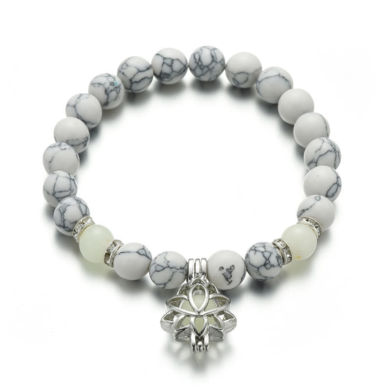 8mm Turquoise Glowstone Protection Bracelet for Meditation