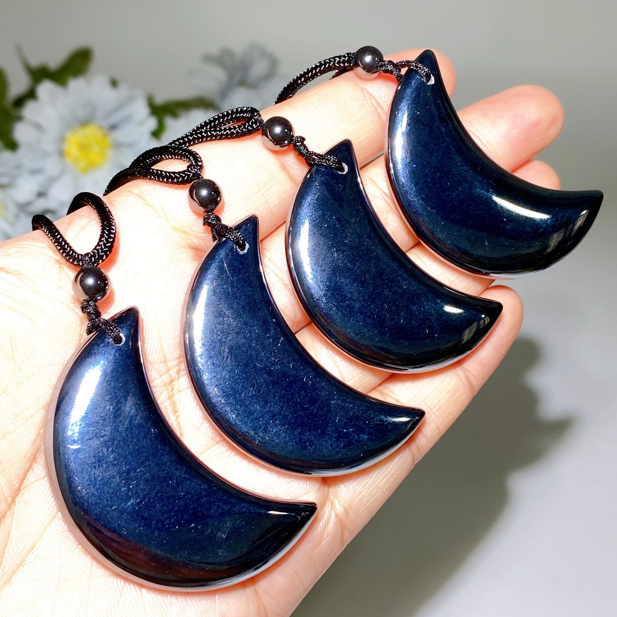 45 mm Terahertz-Mond-Halskette für spirituelle Heilung