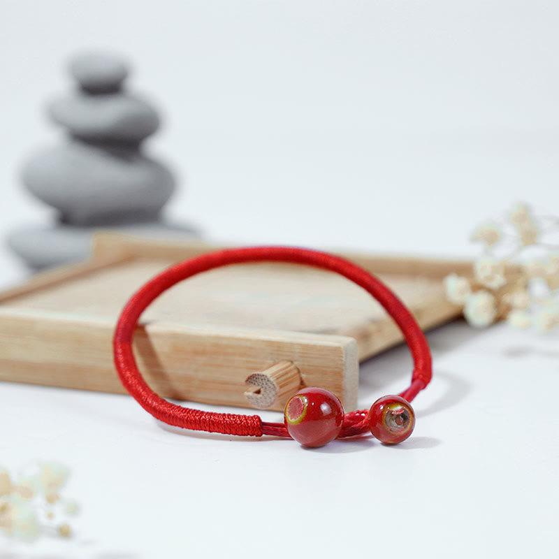 Verstellbares FengShui-Armband mit roter Schnur für Glück und Schutz