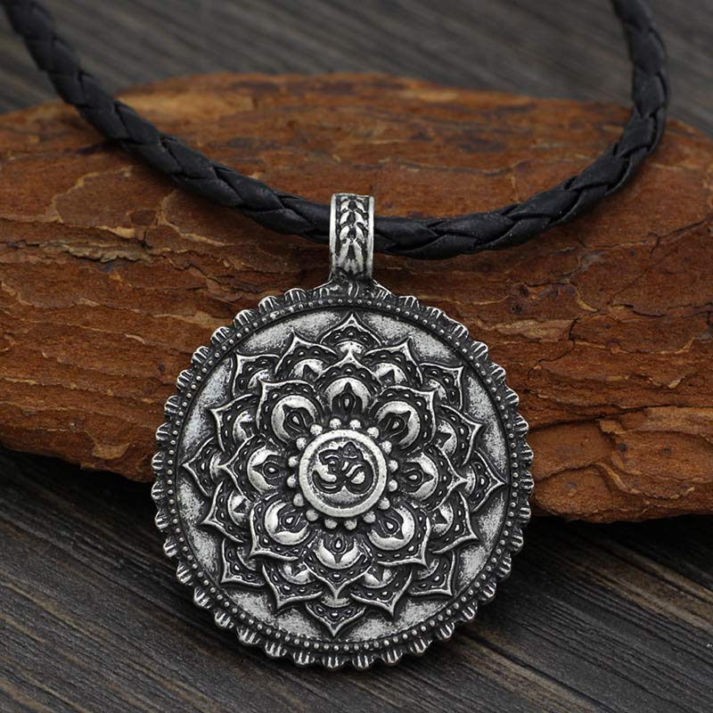 Unisex Electroplated Om Mani Padme Hum Necklace with Lotus Pattern