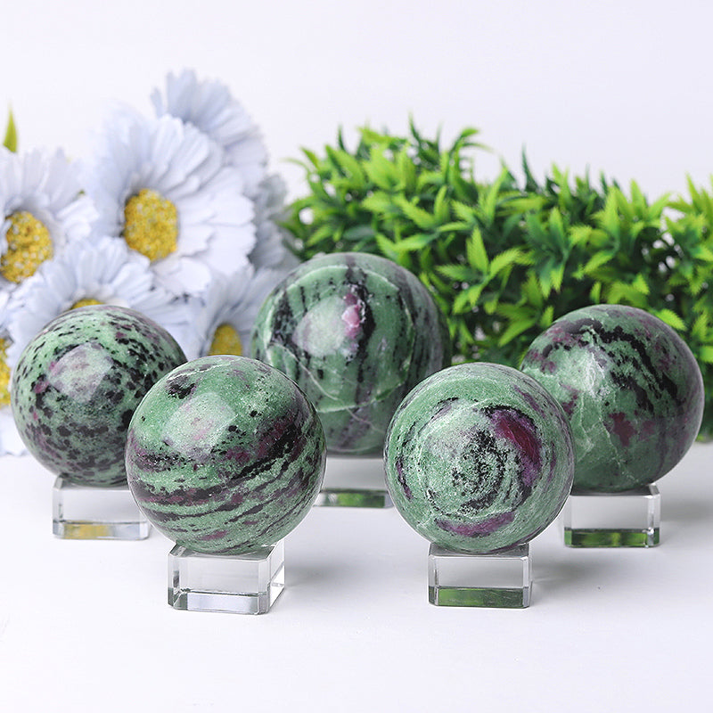 55 mm Rubin in Zoisit-Kristall-Heilkugel