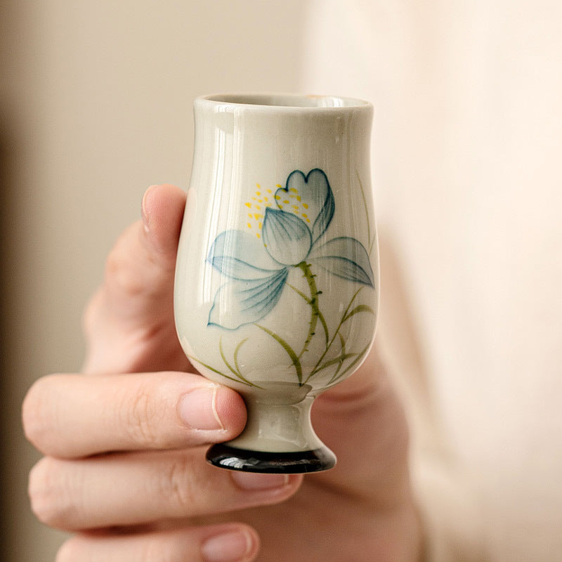 Handbemalte Lotus-Teetasse aus Keramik, 70 ml | Kung-Fu-Tee