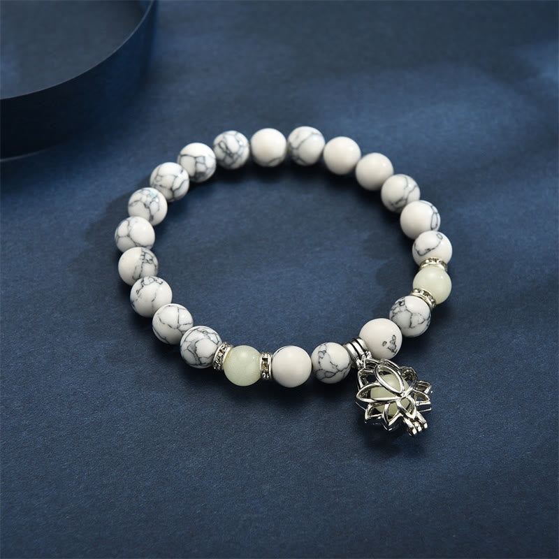8mm Turquoise Glowstone Protection Bracelet for Meditation