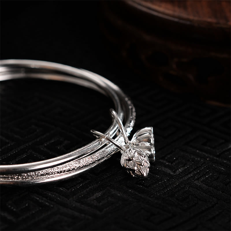 58 mm weißes Kupfer-Lotus-Pod-Armband für Neuanfänge