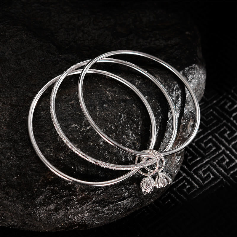 58 mm weißes Kupfer-Lotus-Pod-Armband für Neuanfänge